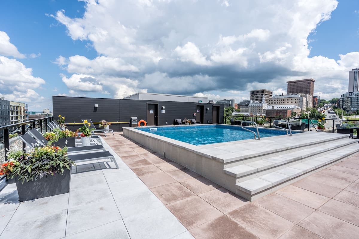 Le Caiman #1104 - Condo meuble Saint-Roch